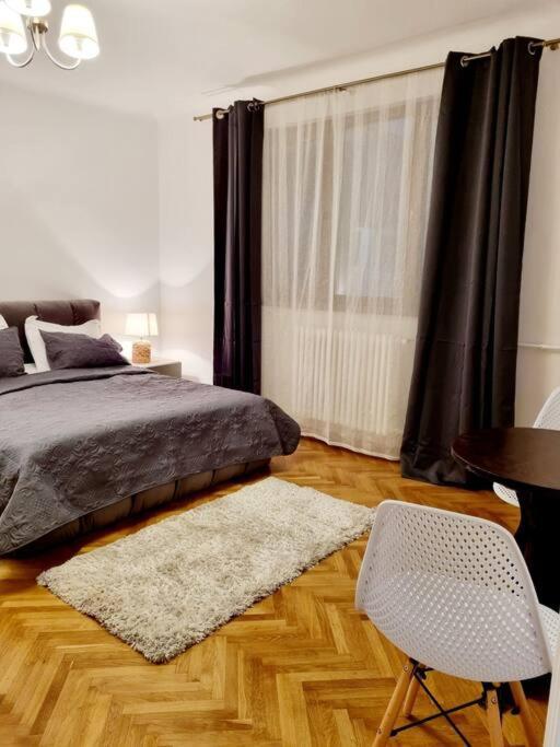 Cozy Apartment Near City Center 布加勒斯特 外观 照片