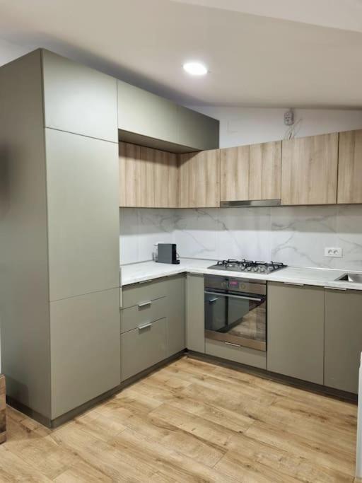 Cozy Apartment Near City Center 布加勒斯特 外观 照片